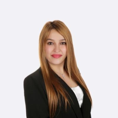 fatma-cakir-our-team-photo-1