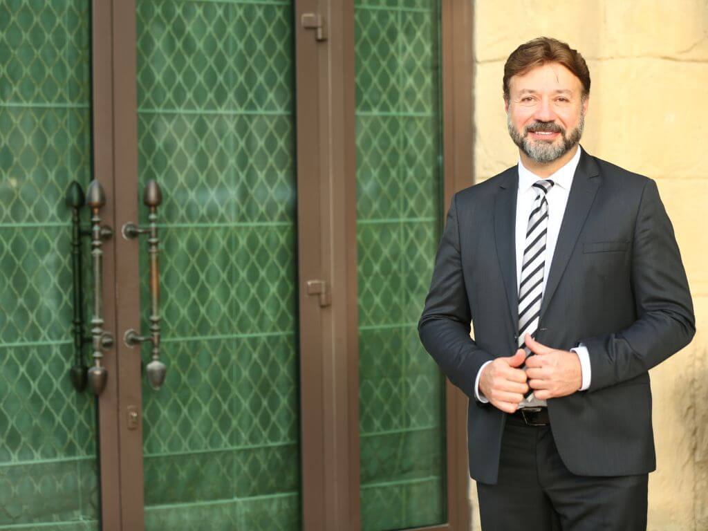 hakan-cortelek-image-1